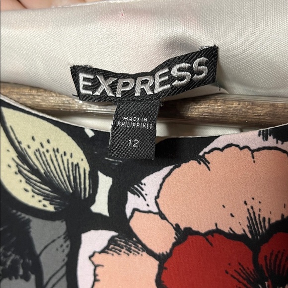 Express Floral Bell Sleeve‎ Mini Dress Size 12 Colorful Mod Boho Party - Picture 8 of 10